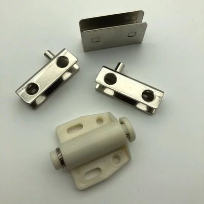 滑らかに動作するガラスドアピボットヒンジセットと磁気キャッチロック PSS/SSS仕上げ